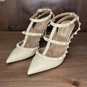 Authentic Valentino Rockstud heels 39.5